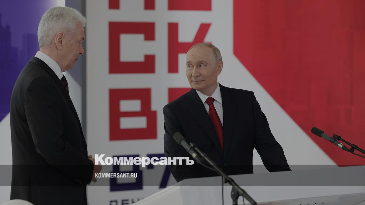 35 лет назад Ленинград стал Санкт-Петербургом