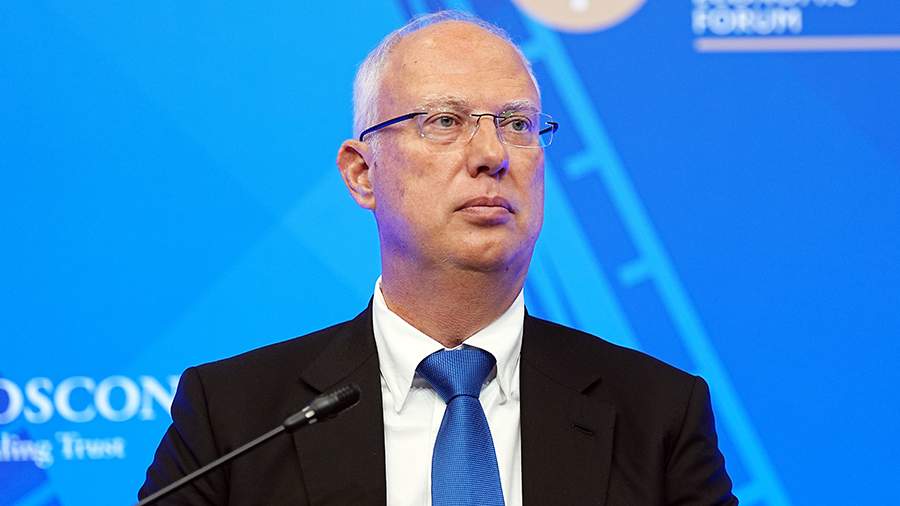 Дмитриев сравнил наплыв мигрантов в Сеуте с осадой Рима варварами в 410 году