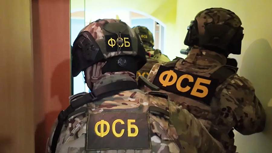 ФСБ сообщила о задержании 111 нелегальных оружейников в 43 регионах РФ