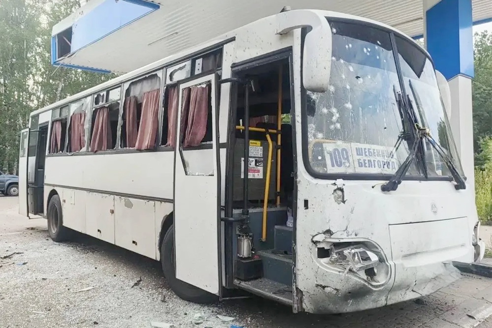 Пострадали 19 человек. Что известно об атаке БПЛА ВСУ на автобус в Шебекине