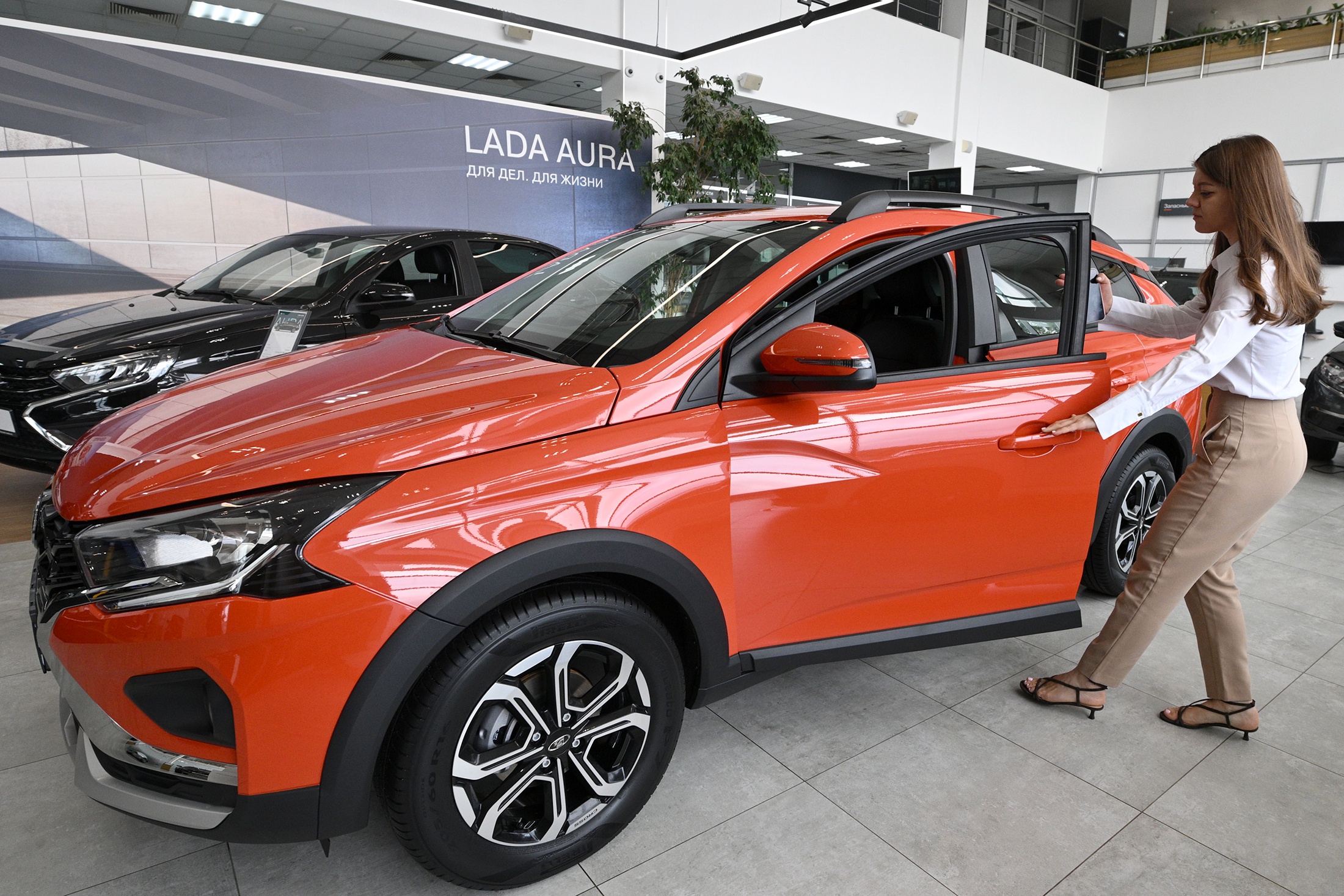 Продажи Lada в июле выросли на 4,3%