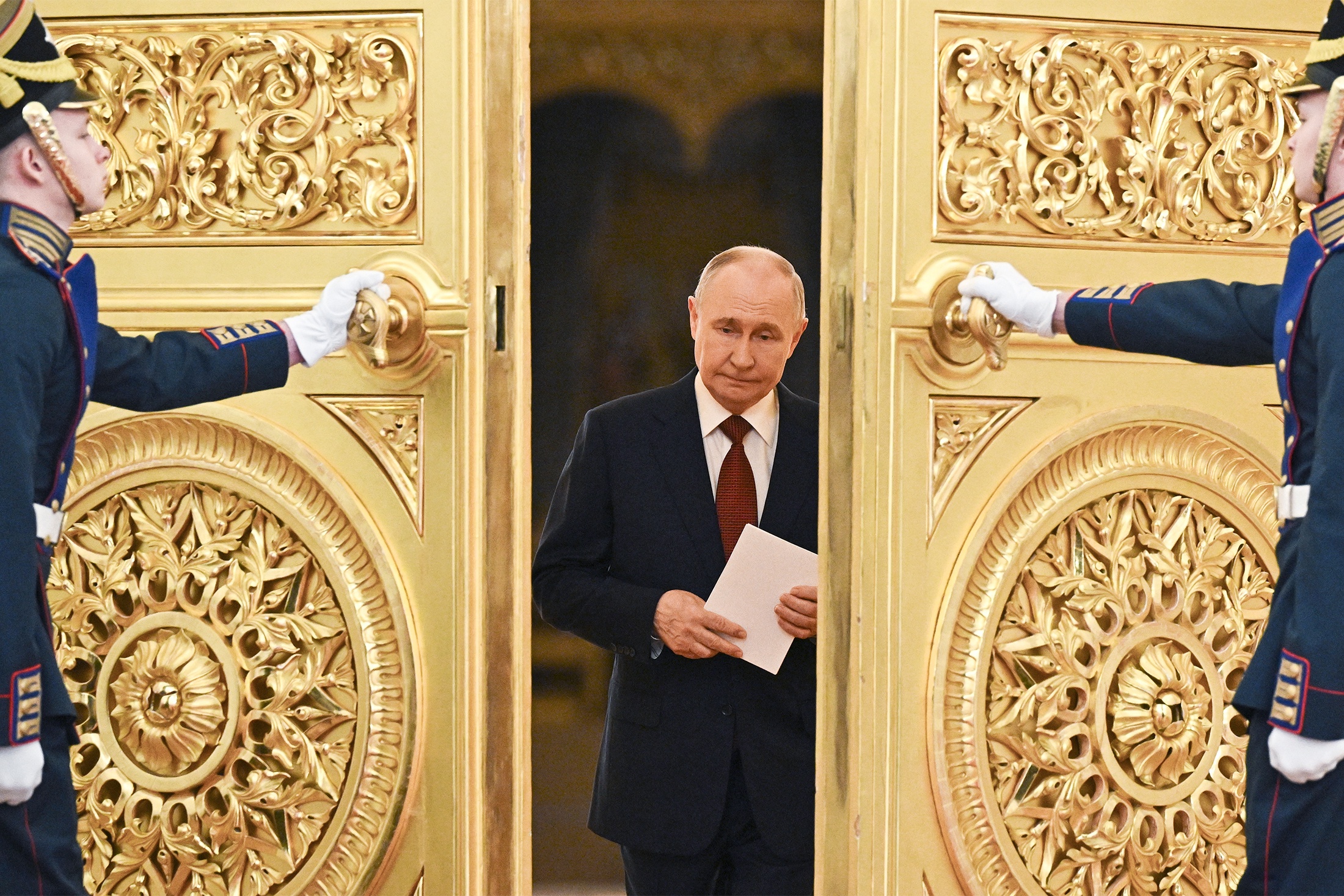 Путин пообещал депутатам Госдумы, что Россия добьется целей СВО // Путин провел встречу с депутатами Госдумы восьмого созыва