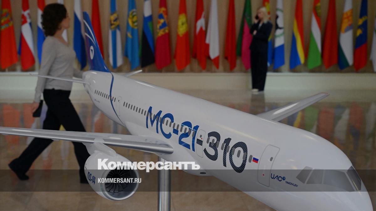 Серийный импортозамещенный самолет МС-21 выполнил первый полет