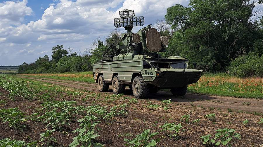 Силы ПВО за сутки сбили 842 украинских беспилотника