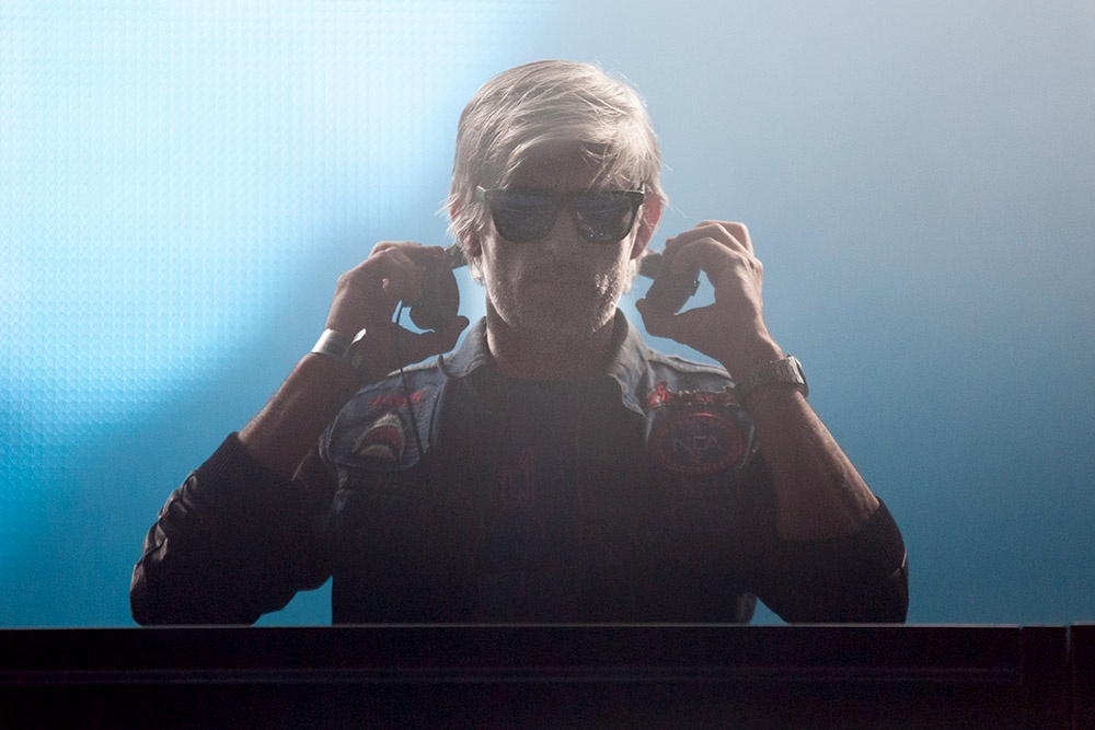 Умер автор саундтрека к фильму «Драйв» диджей Kavinsky
