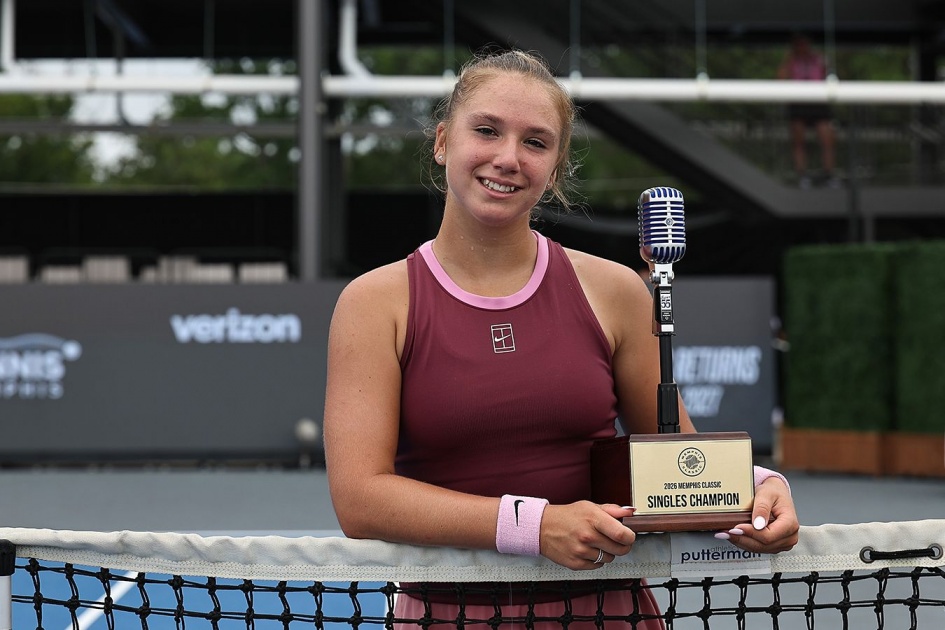 Вундеркинд из России: 16-летняя Кристина Лютова выиграла турнир WTA
